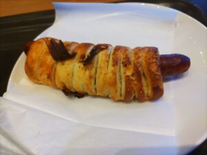 あらびきソーセージ パイ