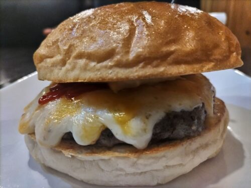 ダグズ・バーガー 石垣島店